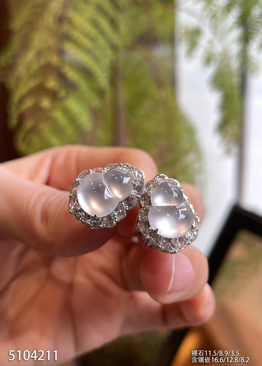 5104211，葫芦耳钉。具体价格微信咨询 商品图0