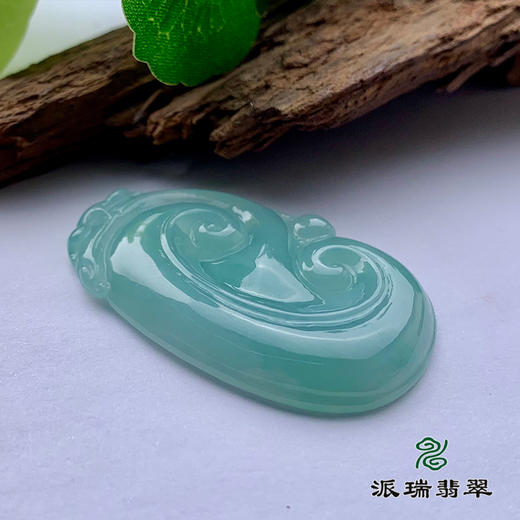 派瑞翡翠 翡翠挂件 糯冰 浅绿 商品图3
