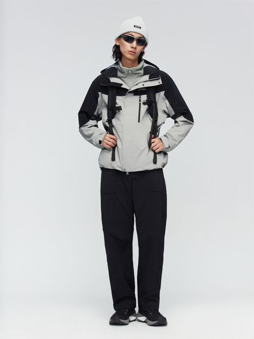 【春上新】【7折】6楼OUTDOOR户外休闲舒适时尚百搭套绒冲锋衣-吊牌价2399元折后价1679元 商品图3