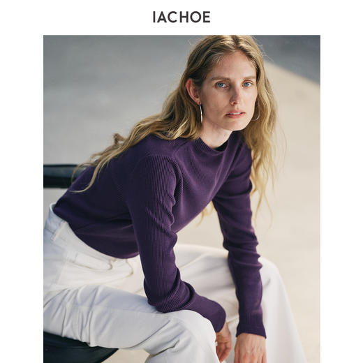 棉仓3661501012-半高领坑条打底衫女 25秋冬紫色修身长袖T恤内搭 商品图3