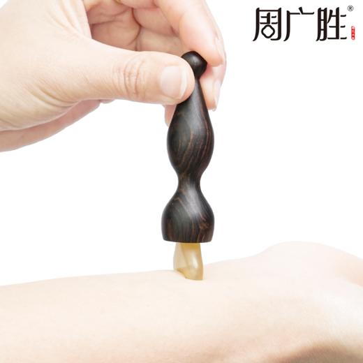 天然紫光檀小蛮腰点穴拨筋美容按摩板女士专用面部美容送亲友礼品 商品图3