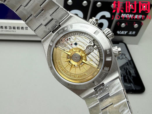江诗丹顿 Overseas 8F纵横四海计时系列5500V 5520V 熊猫盘 男士腕表 表径42.5mm 升级版V3版 搭载7750改Cal.5200自动上链机械机芯 商品图7