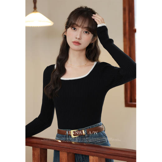 鹿向南「冬日暖阳」撞色方领打底针织衫女秋新款法式修身长袖T恤 商品图0