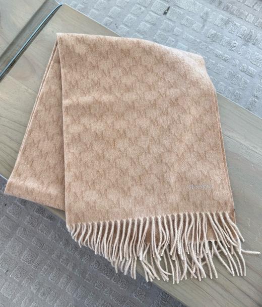 女款骆驼绒围巾fe 商品图0