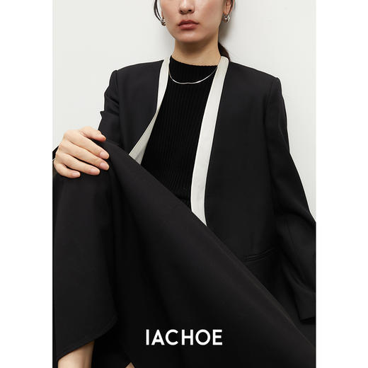 棉仓3521512004-真丝镶边 无领西装女 25秋简约撞色设计感羊毛针织西服外套 商品图0