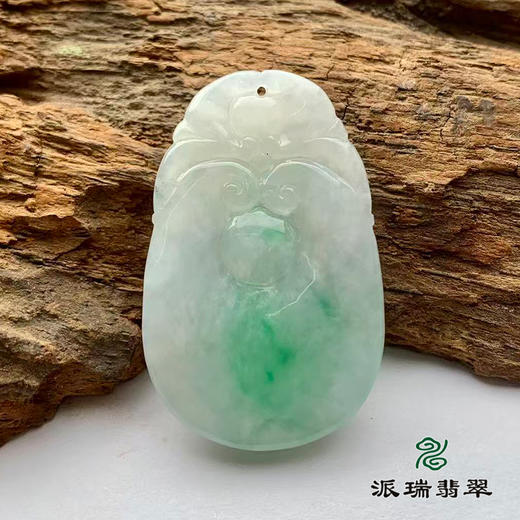 派瑞翡翠 翡翠挂件 糯冰 浅绿 商品图1