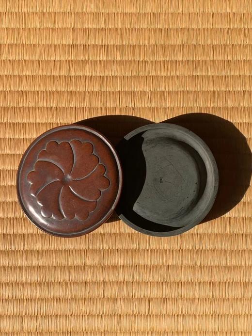 圆形端石硯与黄杨木葵花盖，顺丰包邮 商品图1