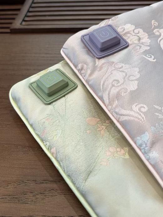 久坐不如灸坐‼️【盐掌柜艾绒加热坐垫】来自小米生态链和遥遥领先的代工厂🏭暖臀+暖腹+暖足，一垫搞定~ 内含125克黄金陈艾绒 商品图0