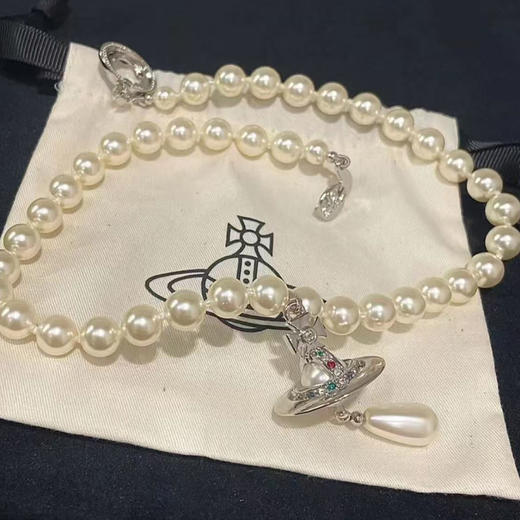 春日限定【抢先购】Vivienne西太后珍珠水滴吊坠土星项链j金色/银色   西太后珍珠水滴吊坠土星耳饰银色/金色-mi_bba 商品图10