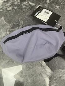 瑕疵ARC'TERYX/始祖鸟 Granville Crossbody Bag 男女同款腰包斜挎包