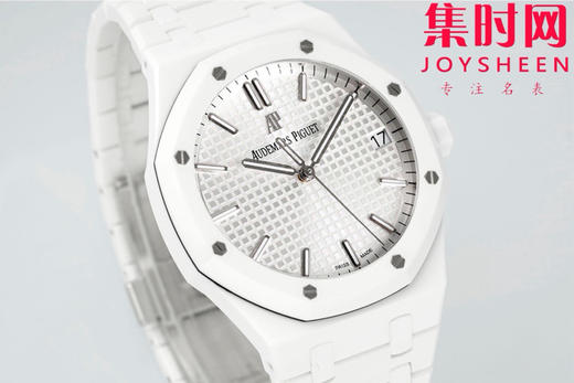 爱彼 APS皇家橡树15500系列 皇家橡树全陶瓷 15500陶瓷壳 白陶瓷 男士腕表 新到货，凭借陶瓷材质与Cal.4302一体机 商品图4