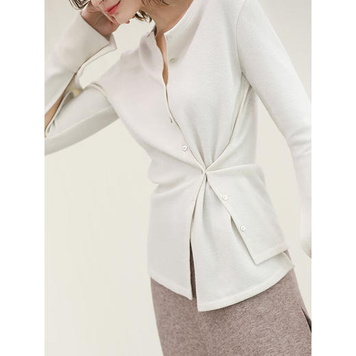 COCOBELLA多穿法不规则捏褶毛针织衫女新款内搭上衣MZ3302-3 商品图1