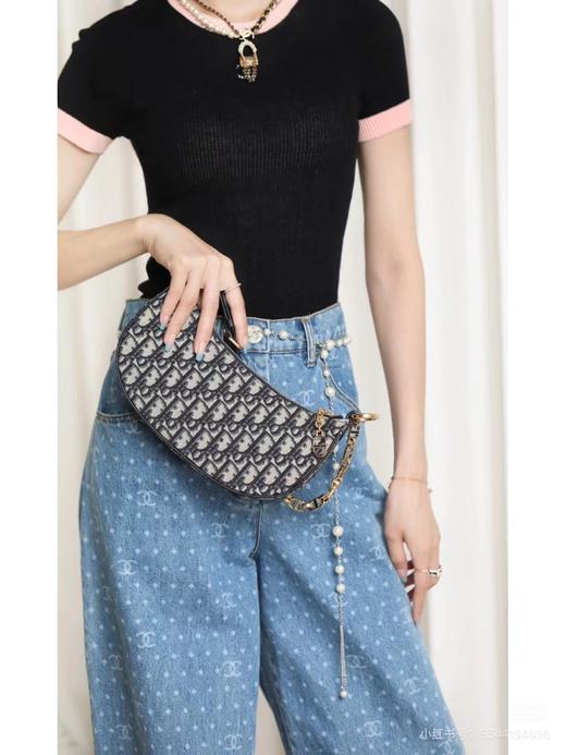 D111721复古老花好看不过时耐用耐脏月亮包腋下包 商品图5