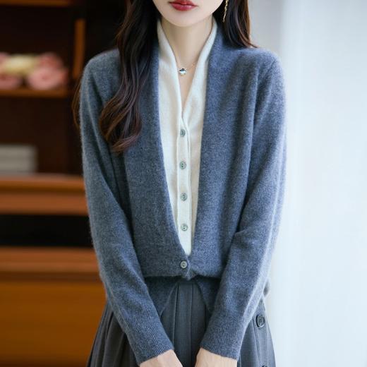 丁摩 100%纯羊毛假两件开衫女新款V领上衣M-294 商品图4