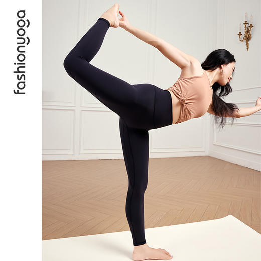 FC10967（无尴尬线）凡圣瑜伽基础裸感蜜桃臀九分裤 商品图5