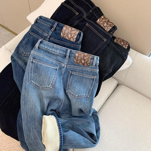 丁摩 一条过冬!【加绒】敲软糯奥利绒直筒牛仔裤女秋冬加厚四面弹高腰保暖长裤5ZF-10212 商品图4