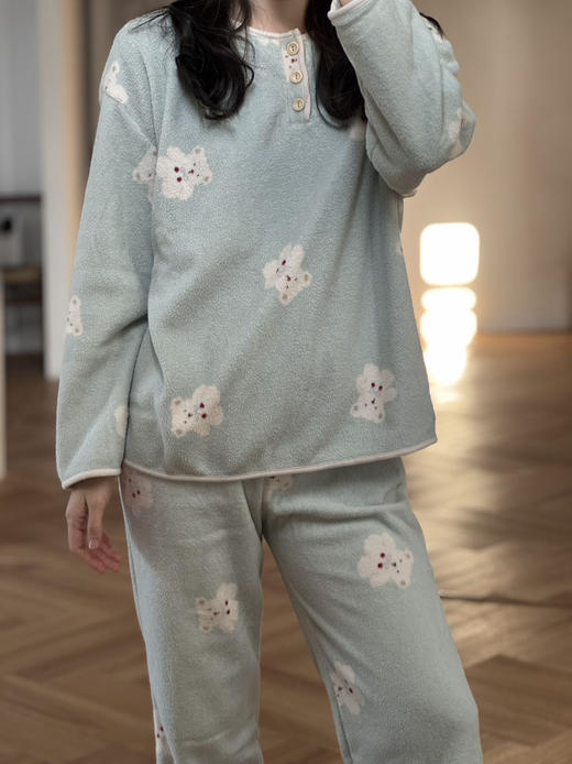 预售7-10天一套到手💰69.9【𝐌𝐒𝐔𝐒𝐔·棉苏苏11色居家套装】把暖暖云朵穿在身上新品家居服来哩，秋冬宅家刚需棉苏苏暖暖套装，软乎乎的温暖把你焊在舒适圈里❗❗❗ 商品图6