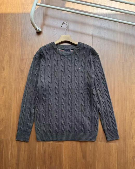 D111729男款秋冬精典款加厚七色绞花圆领毛衣 商品图4