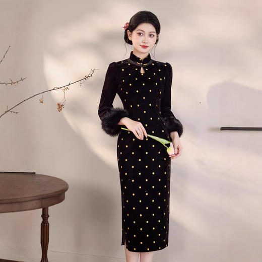 MYJ 黑色丝绒加绒加厚旗袍收腰遮肉复古旗袍波点连衣裙 商品图1