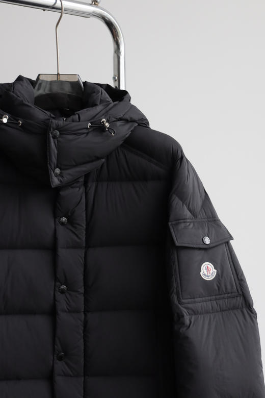 M0nc1er 雾面短馬雅 可拆卸连帽羽绒服 YR184 商品图4