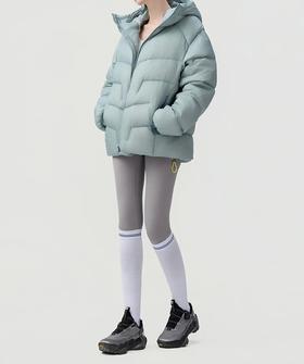 D111706轻盈无感高效保暖轻量化情侣款面包羽绒服
