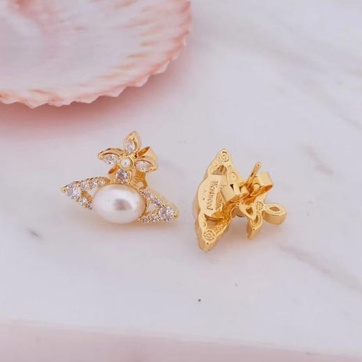 春日限定【抢先购】Vivienne西太后土星钻石珍珠项链银色/耳钉银色  西太后土星钻石珍珠项链金色/耳钉金色 -mi_bba 商品图12