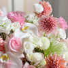 《甜心教主》奶油桃子粉荔枝蝴蝶兰白桔梗抱抱桶 商品缩略图4