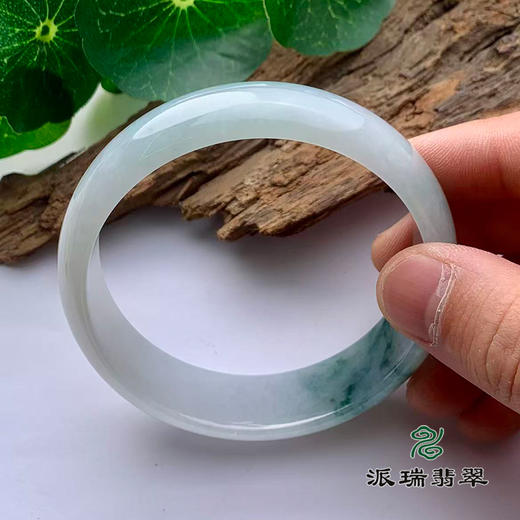 派瑞翡翠 翡翠手镯 糯冰 飘花 商品图3
