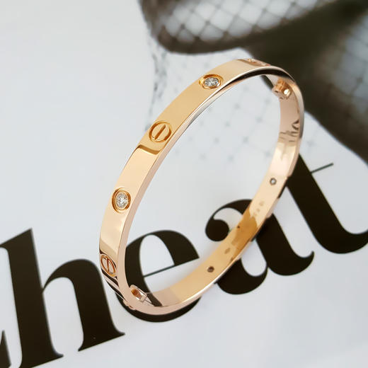 【天然正品】AU750玫瑰金简约时尚高定定制款四钻LOVE钻石手镯18号（皆取最大值）女士311025NJ39 商品图4