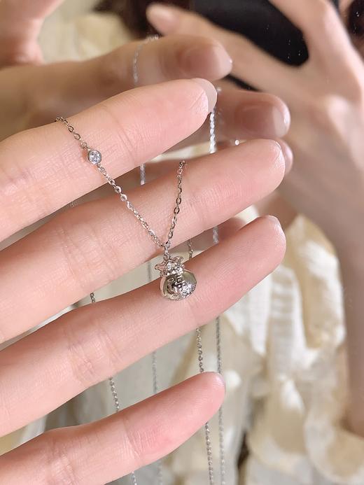 卡蒂罗KADER 心愿福袋项链 925银新中式国潮财运福袋小众设计锁骨链 简约大气轻奢百搭高级感 商品图5