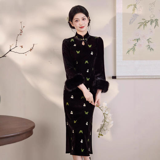MYJ 丝绒蝴蝶旗袍刺绣加绒遮肉复古连衣裙日常 商品图2