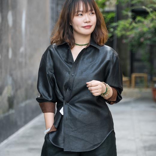 菜菜家两面穿香云纱衬衫|数十次染色晒莨工艺，油亮如皮衣，四种穿法，一件抵N件 商品图1