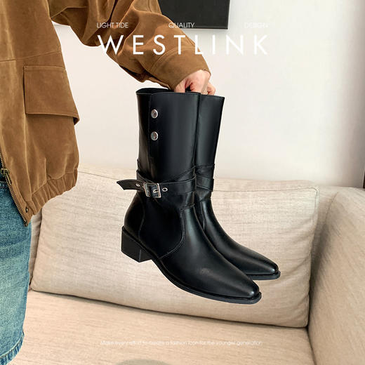 西遇尖头短靴女新款秋冬复古皮带扣两穿中筒靴黑色粗跟瘦瘦靴V2257243 商品图1
