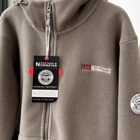 【出口挪威品质 Polartec抓绒面料 厚实抗风保暖 硬扛风雪】Louise  Arbegue【男女同款】双面Polartec抓绒摇粒绒外套（尺码偏大 建议拍小一码）5天左右发货 商品图4