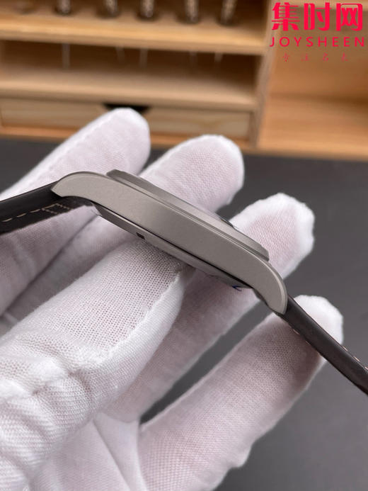 IWC万国 MKS飞行员系列IW327006 马克18 马克十八 钛金属壳 超轻 男士腕表 表径40mm 商品图3