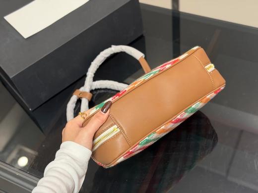 D111719很难不爱啊啊！可手拎也可斜挎保龄球公文包 商品图13