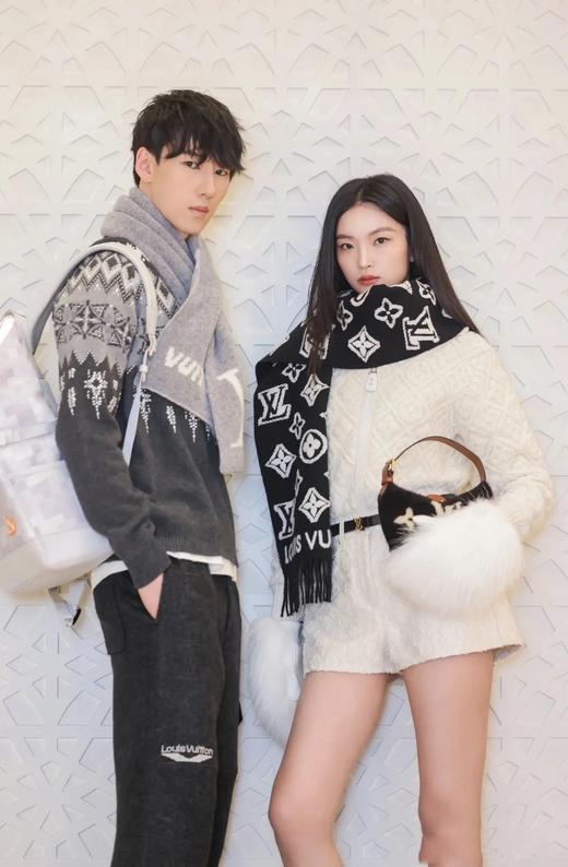 驴家  撞色羊毛围巾（DSX） 商品图2