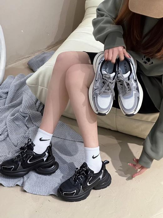 加绒款【🇰🇷韩国PLAT BASE赵露思同款老爹鞋】来啦～小个子福音🔥赵露思私服同款💥厚底老爹鞋🥰显瘦显腿长！复古格调浓郁😍搭配万物都是优秀高级感 真的不需要搭配！ 商品图1