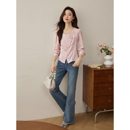 【年终特卖】熙世界《花笺》新中式提花衬衫女春2025新款国风长袖粉色方领上衣 商品图4