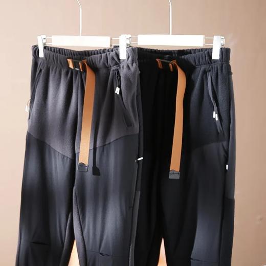 D111705户外机能风弹力防撕格子布拼接摇粒绒卫裤 商品图3