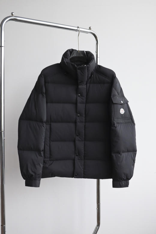 M0nc1er 雾面短馬雅 可拆卸连帽羽绒服 YR184 商品图6
