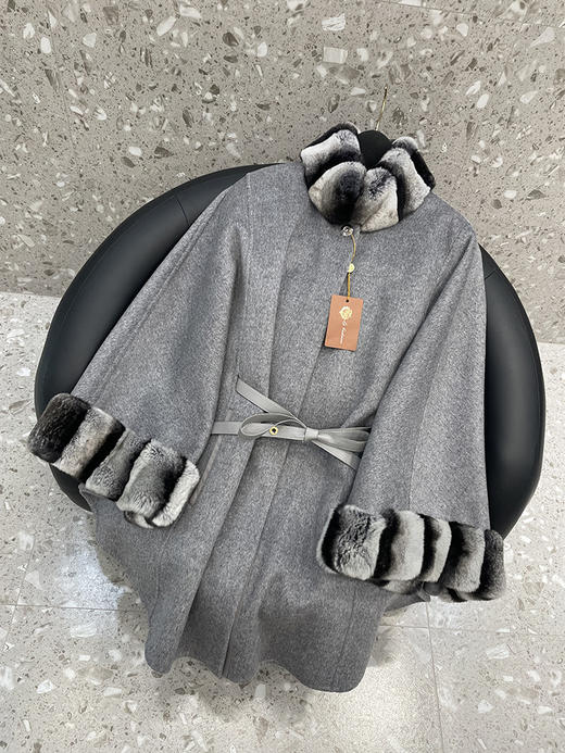 雀说LP同款赫本风鼻祖色山羊绒系带短款斗篷龙猫色秋冬大衣女外套ALW0810-1 商品图4