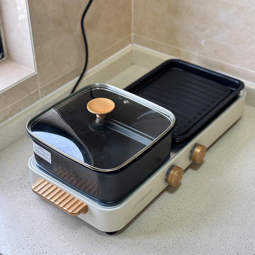 【欧锐铂 好事成双 涮烤一体锅】左涮煮右煎烤 火锅配烧烤 3.5L火锅容量 加长加宽大烤盘 5档旋钮调节 双区独立控温 商品图8