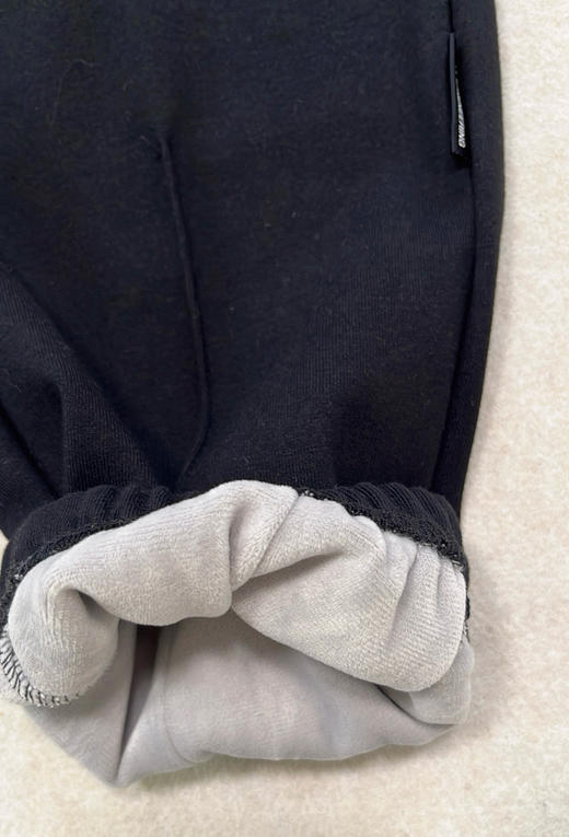 1118-2 老朱自留 渠道圆正 on男女同款加绒休闲慢跑裤 松弛休闲 舒适保暖 商品图14