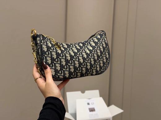 D111721复古老花好看不过时耐用耐脏月亮包腋下包 商品图9