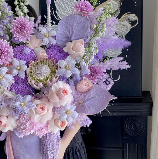 《远山黛》帝王花郁金香大丽花掌薄雾紫抱抱桶 商品图3