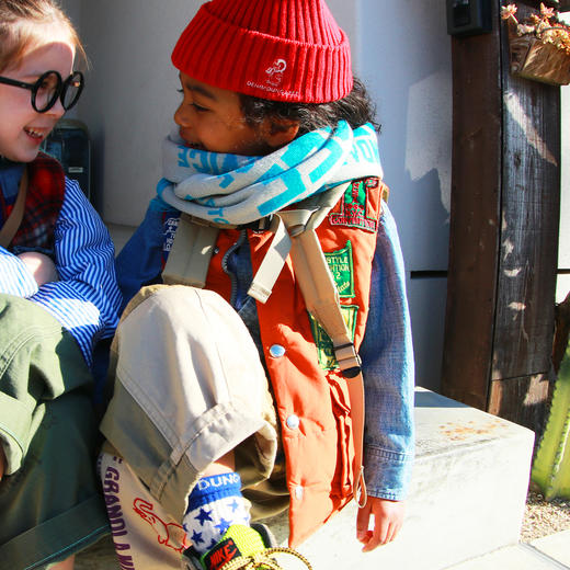 日本DD童装 DENIM DUNGAREE 复古地图贴布保暖马甲 商品图1