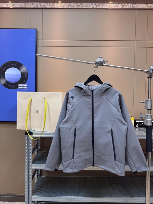 D111709新款TRAINING综训男防泼水加绒外套 商品图6