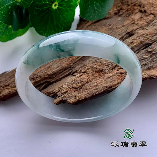 派瑞翡翠 翡翠手镯 糯冰 飘花 商品图0