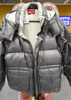 399.9秒杀GUESS男士羽绒服（线下同时售卖  不保证有货）633061-CY